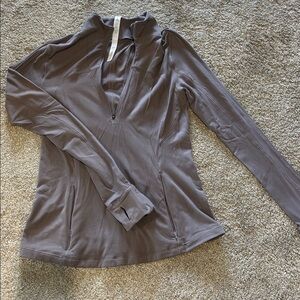Lululemon run briskly half zip